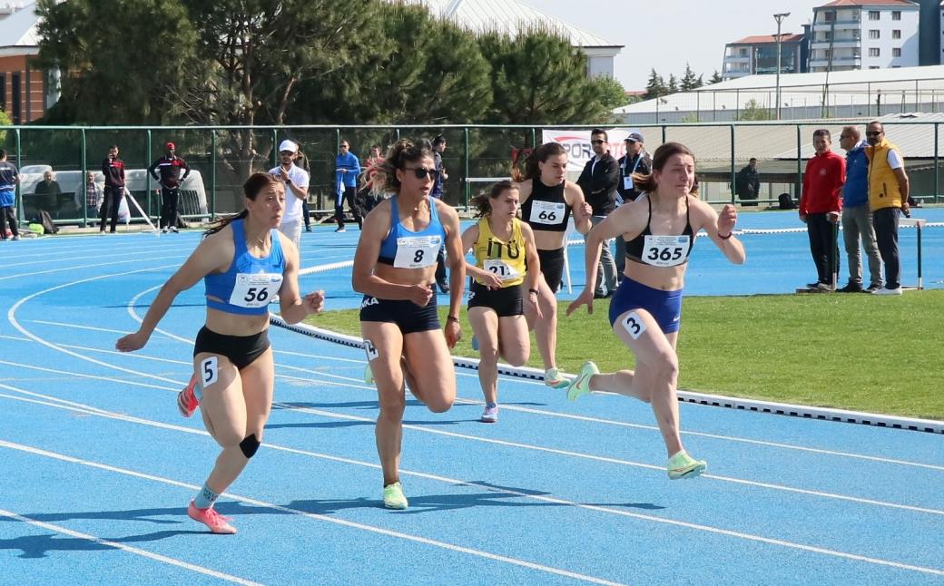 Manisa’da yapılan ÜNİLİG Atletizm Türkiye Şampiyonası sona erdi