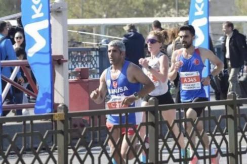 Manisalı atlet Bayram İstanbul Yarı Maratonu'na damga vurdu