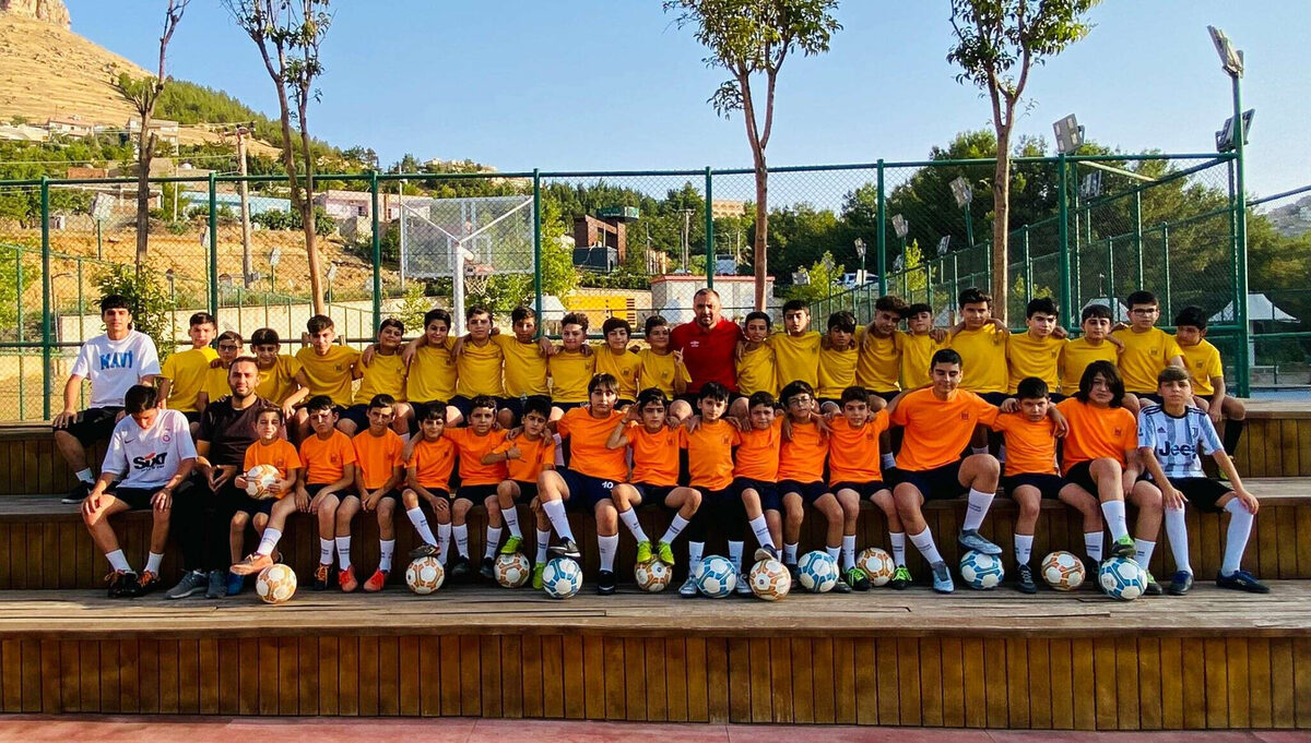 Mardin Buyuksehir gelecegin futbolcularini yetistiriyor - Marmara Bölge: Balıkesir Son Dakika Haberleri ile Hava Durumu