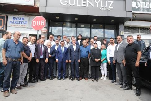 Memduh Büyükkılıç’tan nakliyecilere ‘deprem’ teşekkürü