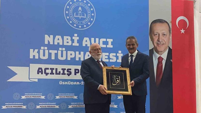 Milli Eğitim Bakanı Özer, “Kütüphanesi olmayan okul, eğitim sistemimizde kalmadı”