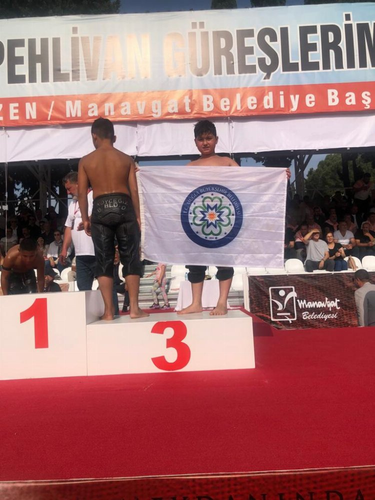 Mugla Genclik ve Sporden basarili sonuclar.jfif - Marmara Bölge: Balıkesir Son Dakika Haberleri ile Hava Durumu