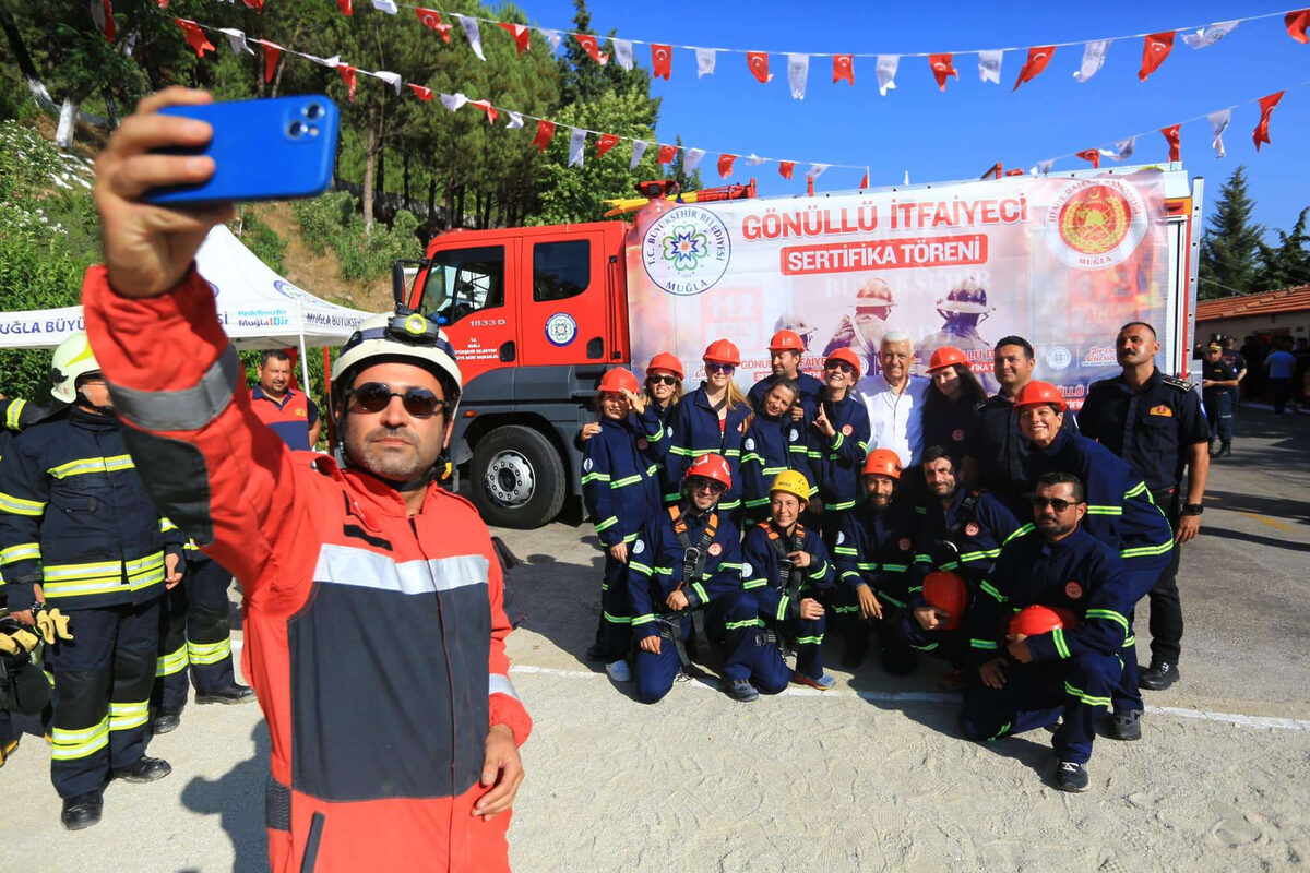 Muglada gonullu itfaiyeciler sertifikalandi - Marmara Bölge: Balıkesir Son Dakika Haberleri ile Hava Durumu