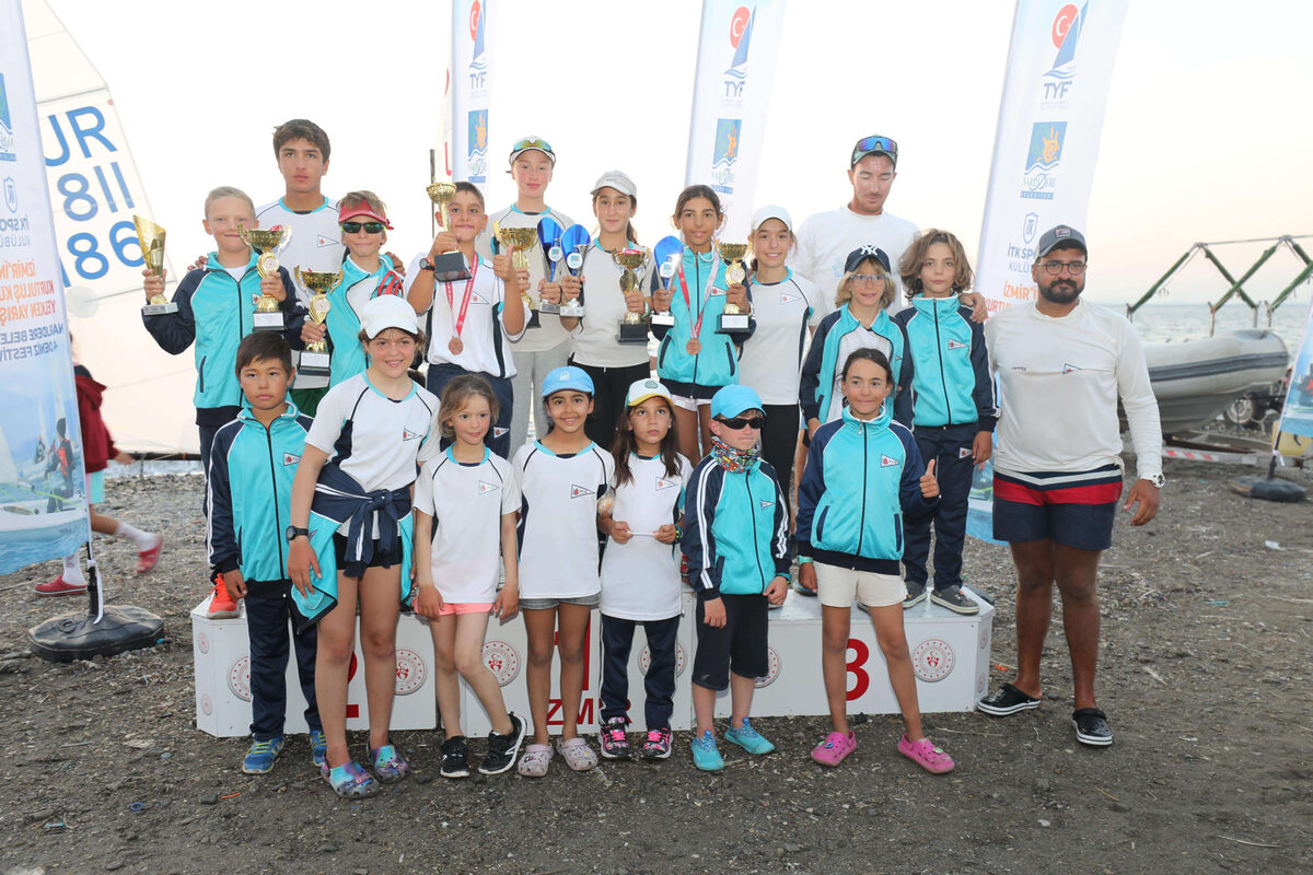 Narliderede yelken solenine muhtesem final - Marmara Bölge: Balıkesir Son Dakika Haberleri ile Hava Durumu