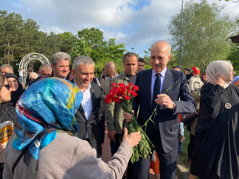 Numan Kurtulmuş: “Türkiye’ye yeni bir anayasa yapılmasının vaadi boynumuzun borcudur”