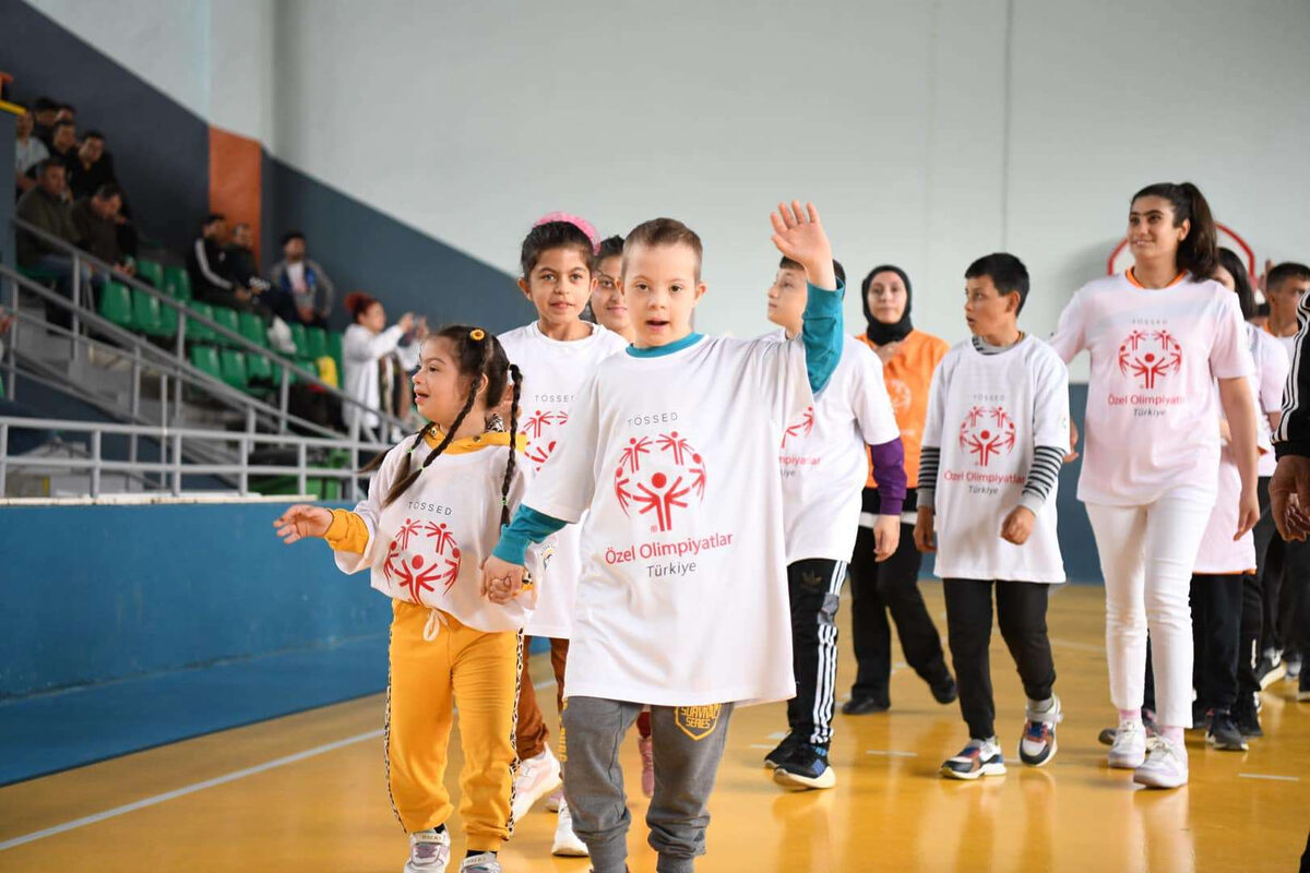 Ozel Olimpiyatlar mesalesi Kesanda yakildi - Marmara Bölge: Balıkesir Son Dakika Haberleri ile Hava Durumu