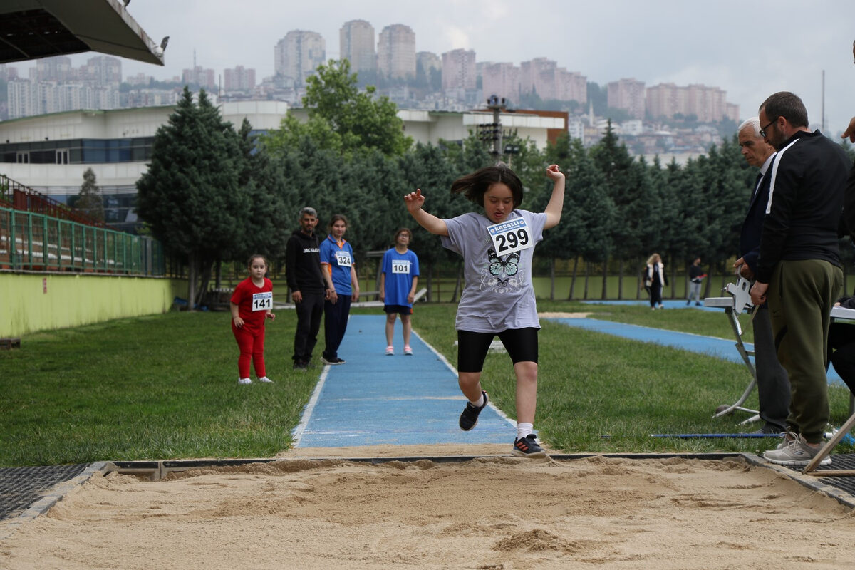 Özel sporcular Türkiye Şampiyonasına gidiyor