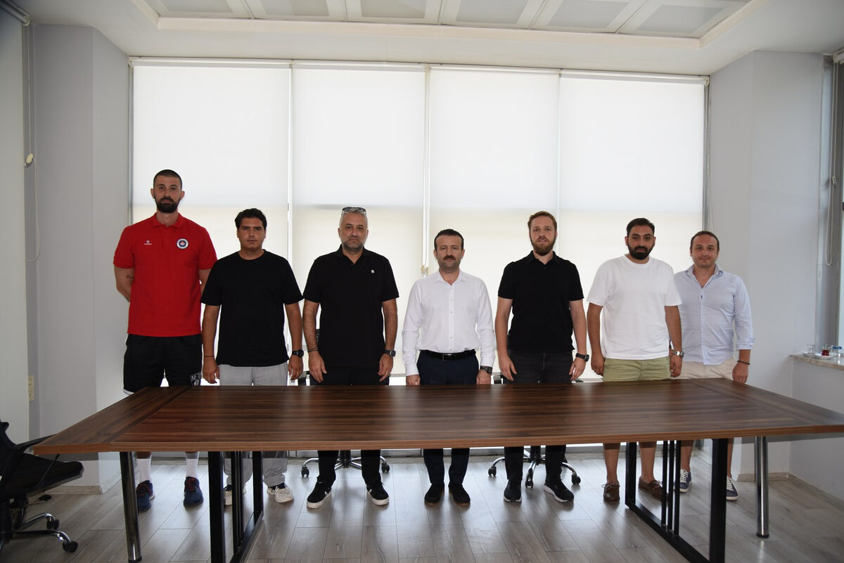 Manisa Büyükşehir Belediyespor Kulübü,