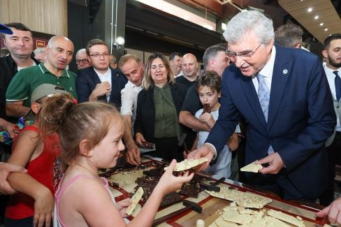 Sakarya Büyükşehir’in ‘en tatlı’ işletmesi kapılarını açtı