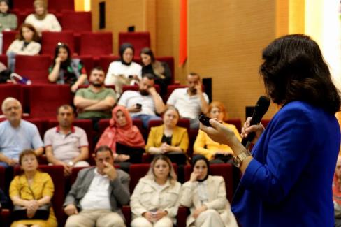 Sakarya’da YADEM konferansları ‘Alzheimer’ ile başladı