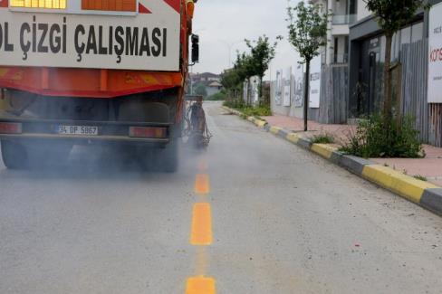 Sakarya'dan güvenli sürüş için yeni yol çizgileri