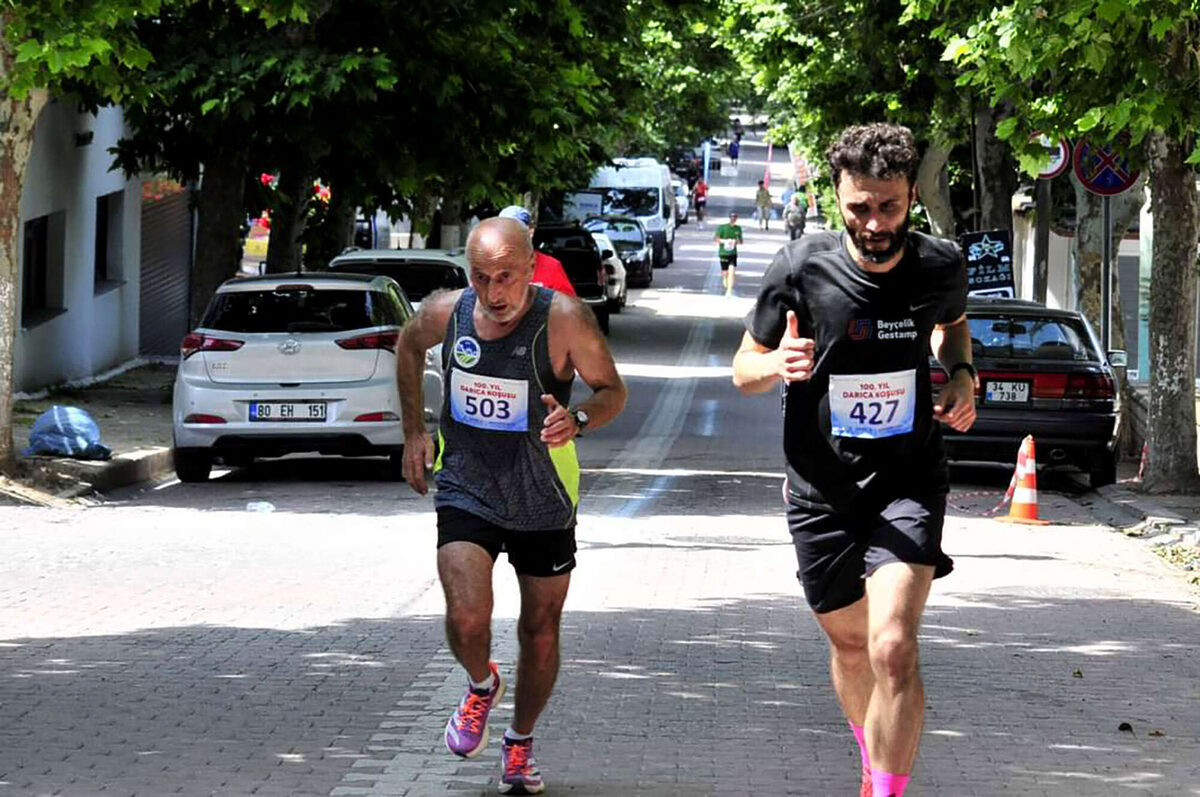 Sakaryali sporcudan genclere tas cikartacak performans - Marmara Bölge: Balıkesir Son Dakika Haberleri ile Hava Durumu