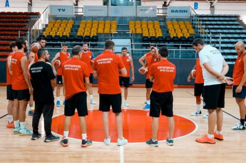 Sakarya Büyükşehir Basketbol takımının