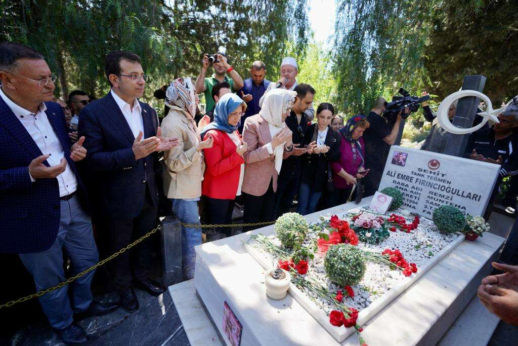 Samandagda Aksener ve Imamogluna sevgi seli - Marmara Bölge: Balıkesir Son Dakika Haberleri ile Hava Durumu