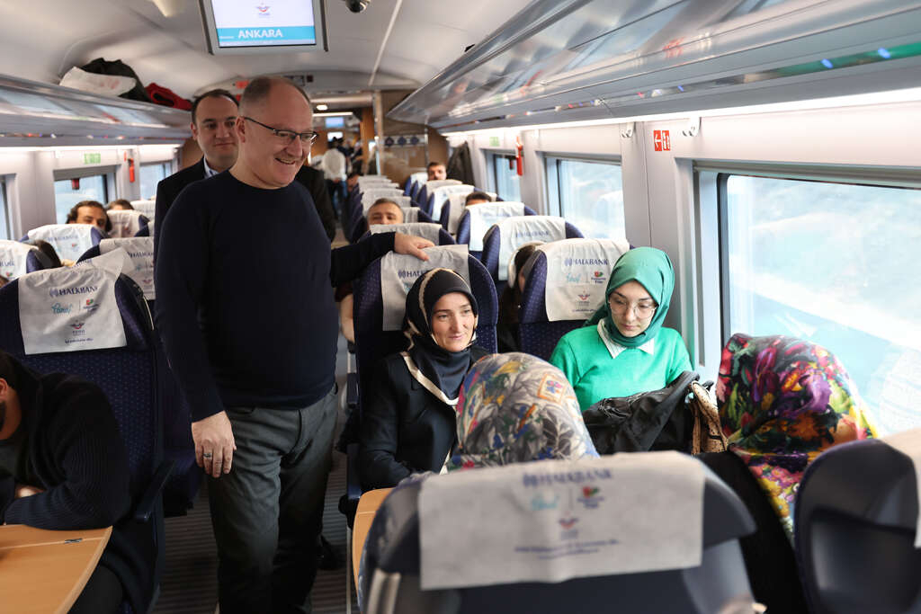 Sivaslilar hizli treni cok sevdi - Marmara Bölge: Balıkesir Son Dakika Haberleri ile Hava Durumu