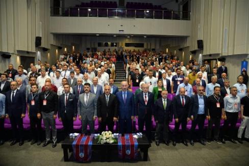 TİB’de Halil Yılmaz’a güven oyu