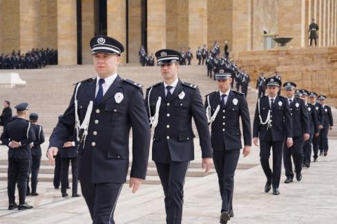 TÜRK POLİS TEŞKİLATI ATA'NIN HUZURUNDA