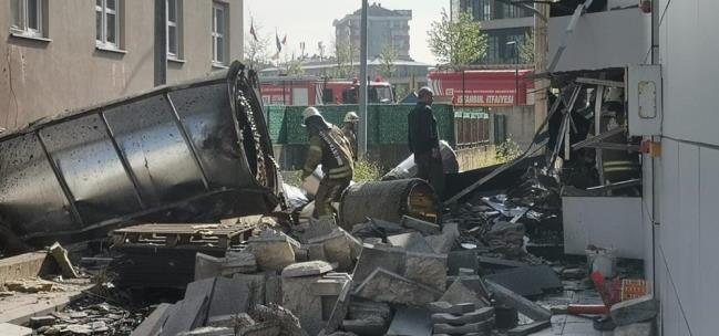 Ümraniye Eğitim ve Araştırma Hastanesi’nde sıcak su kazanı patladı  