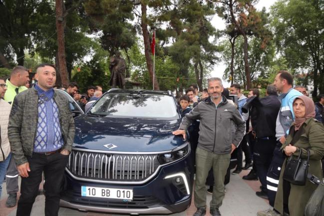 YERLI OTOMOBIL IVRINDIDE - Marmara Bölge: Balıkesir Son Dakika Haberleri ile Hava Durumu