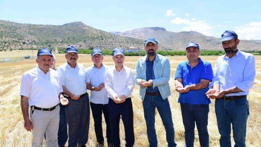 Yeşilyurt Belediyesi’nden depremzede üreticilere destek