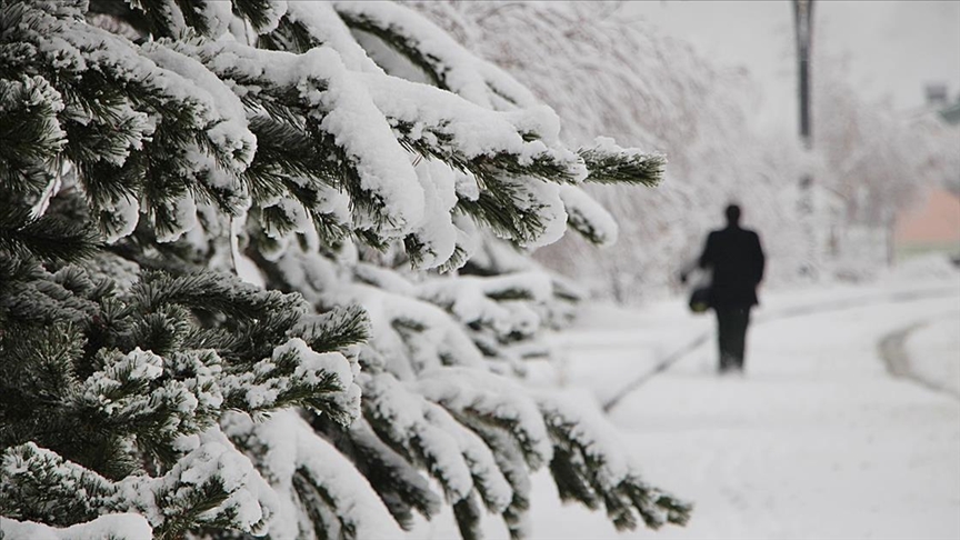 Türkiye’ye İlk Kar Düştü! Meteoroloji’den Yeni Uyarılar Geldi