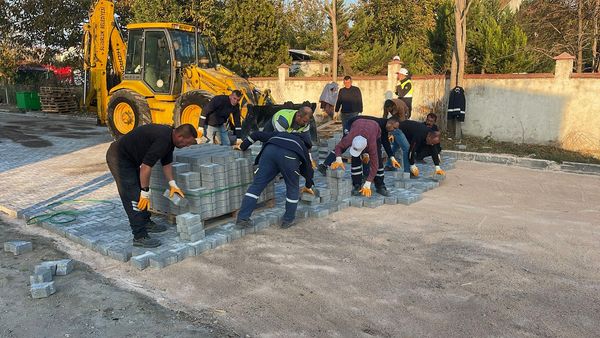 Susurluk’ta Sanayi Sitesi Yol Çalışmaları Tamamlandı