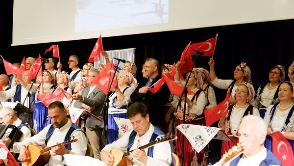 Susurluk’ta düzenlenen Cumhuriyet Konseri,