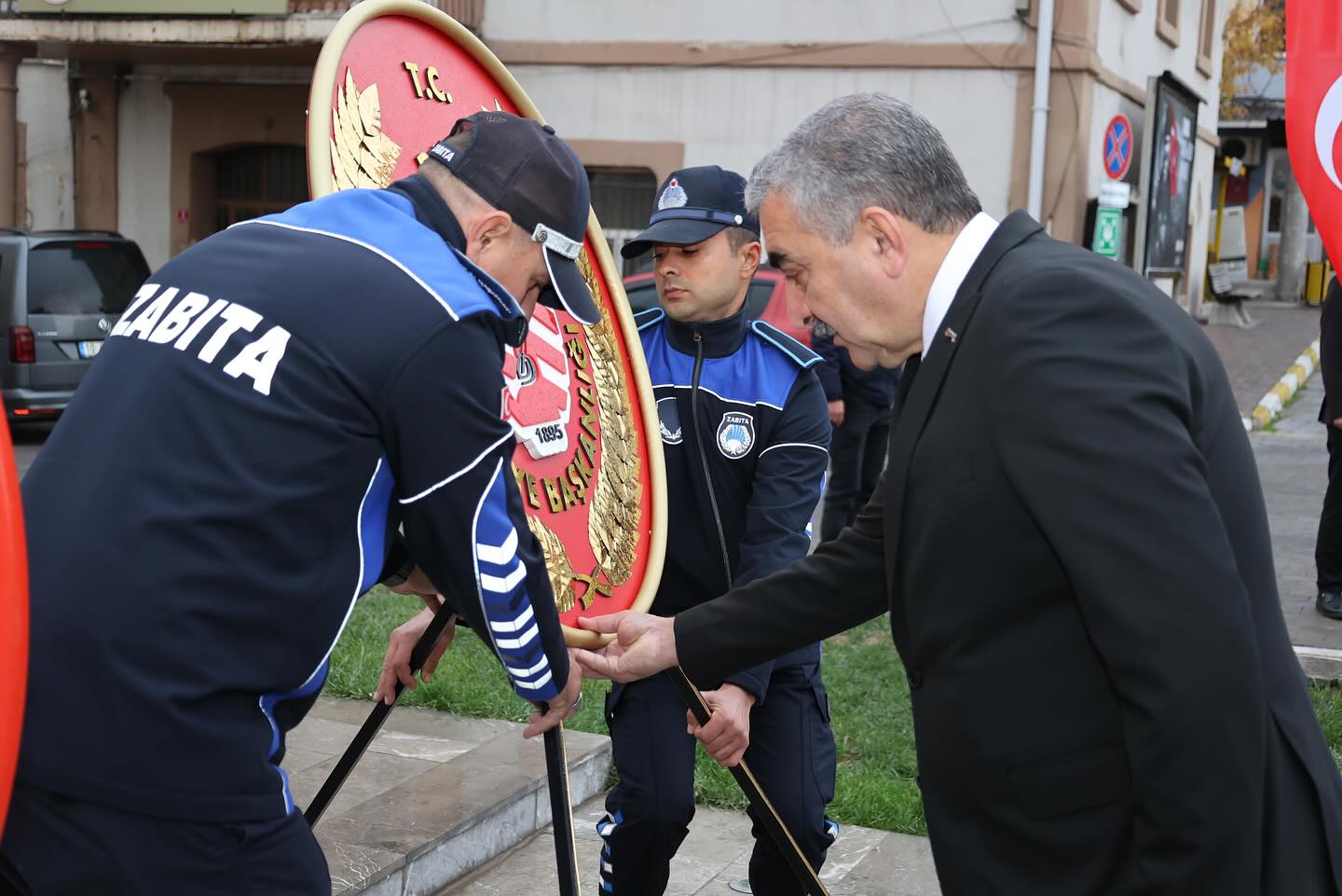  “ATATÜRK’ÜN FİKİRLERİNİN IŞIĞINDA İLERLEYECEĞİZ!”