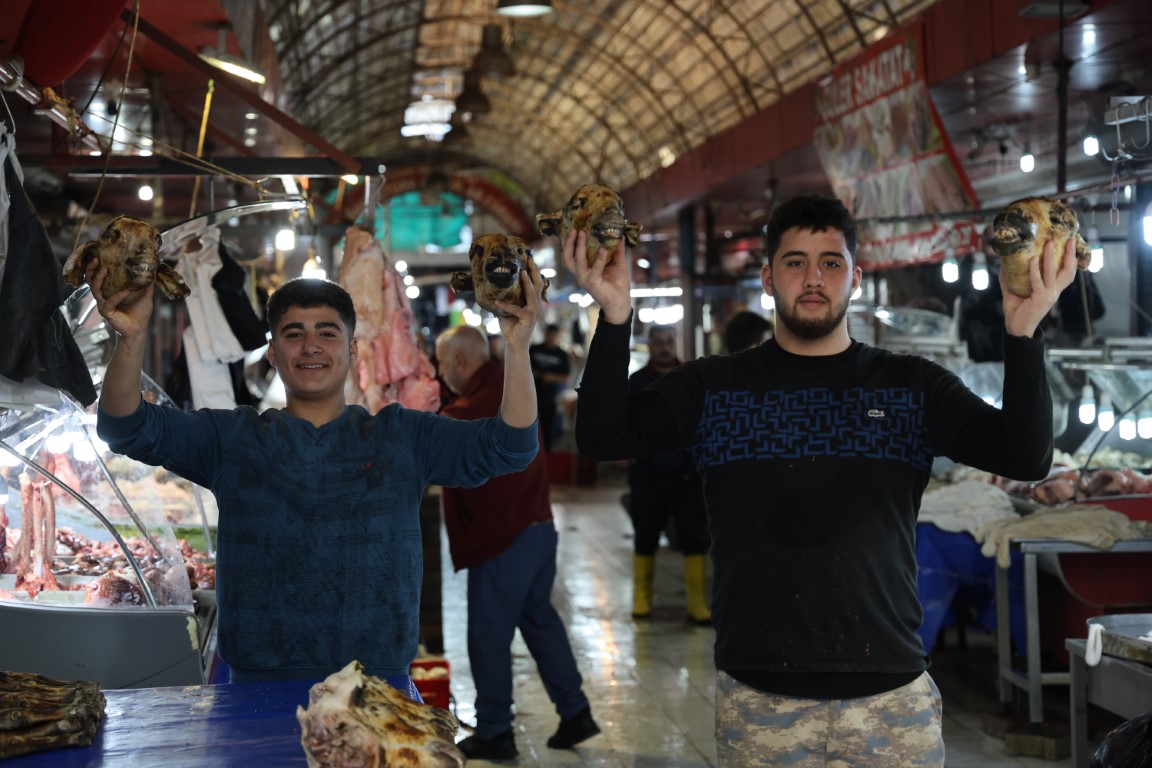 Adana’da ‘Et aldık, hastalandık,