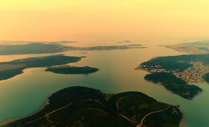 Sarımsaklı Plajları ve Ayvalık Adaları: Maviye Yolculuk Başlasın! ayvalik adalari tabiat parki ozel cevre koruma bolgesi ilan edilebilir - Marmara Bölge Gazetesi