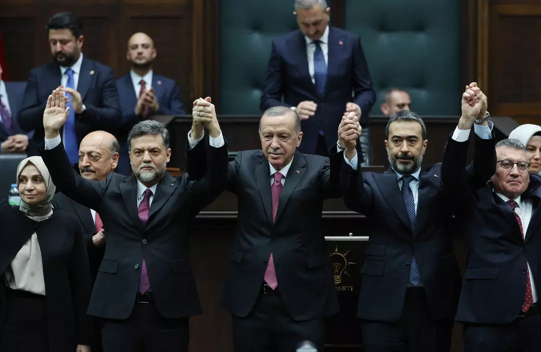 Gelecek Partisi’nden dün istifa