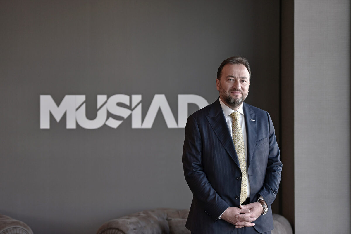 Gazeteci Cüneyt Özdemir, MÜSİAD