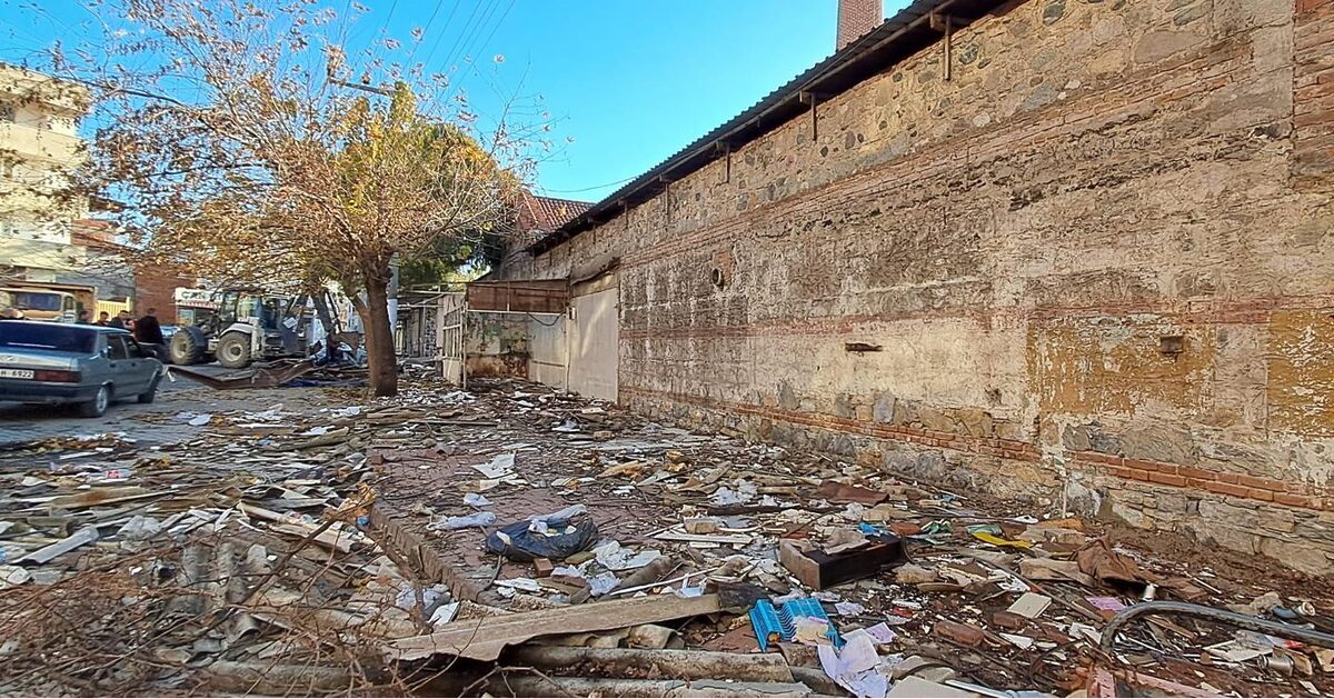 Edremit Belediyesi, Hekimzade Mahallesi’nde