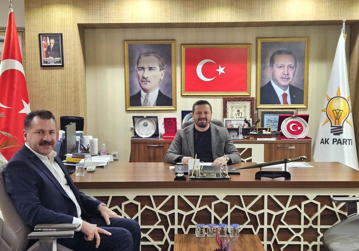 AK Parti Balıkesir İl Başkanı Mehmet Aydemir, önceki dönem Balıkesir