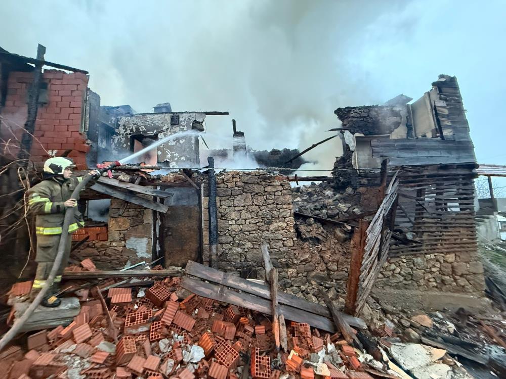 AW359495 02 - Marmara Bölge Gazetesi