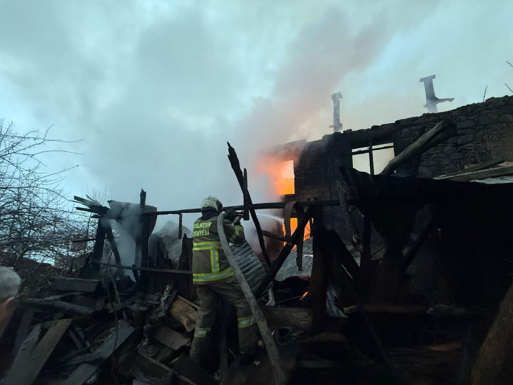 AW359495 05 - Marmara Bölge Gazetesi