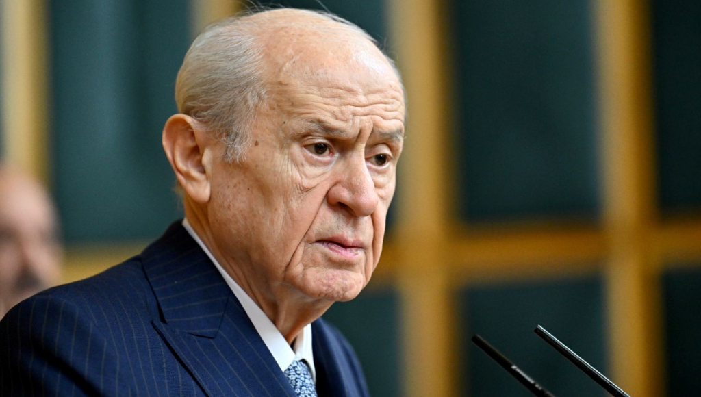 MHP Genel Başkanı Devlet Bahçeli, 2025 için dikkat çeken bir