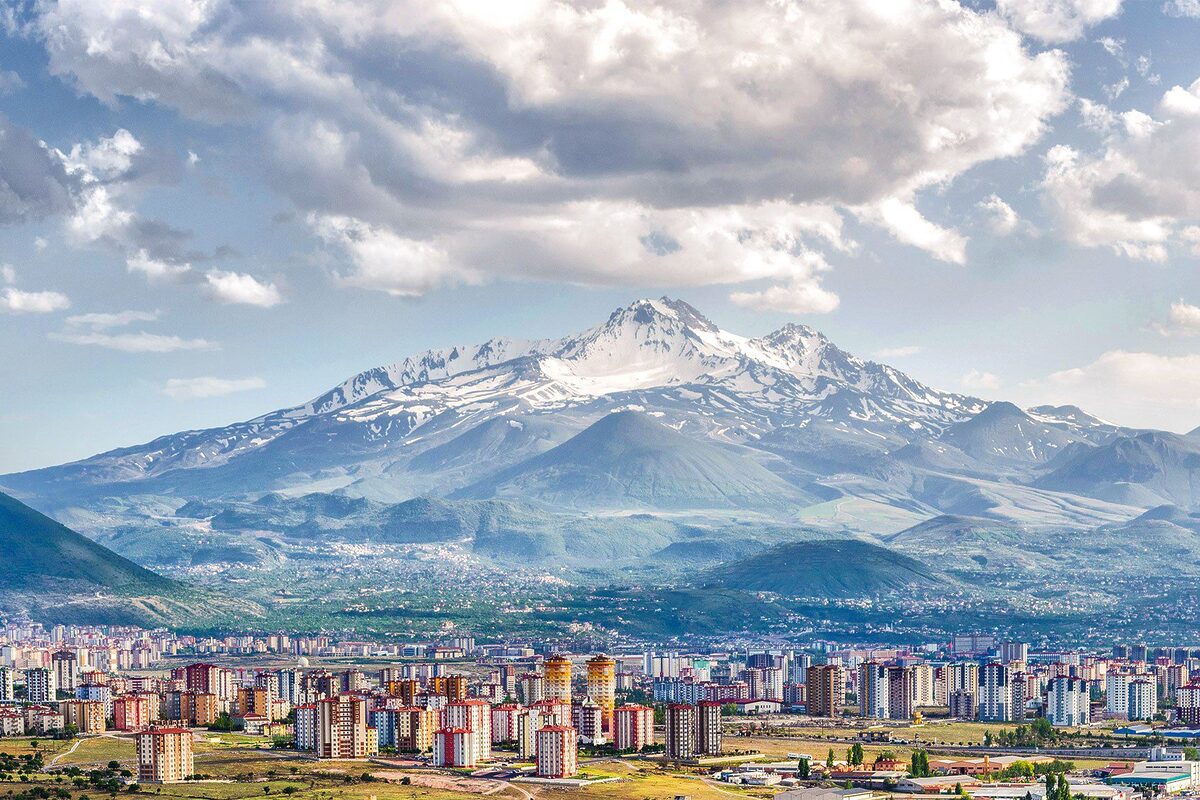 erciyes tatil kapadokyada arka plan 1 - Marmara Bölge: Balıkesir Son Dakika Haberleri ile Hava Durumu