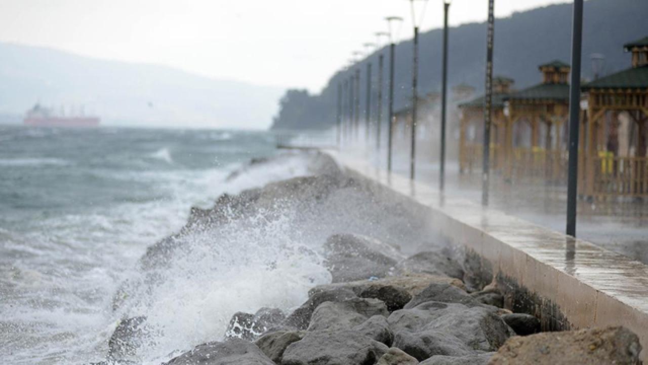 firtina aa 1664051 1 - Marmara Bölge: Balıkesir Son Dakika Haberleri ile Hava Durumu