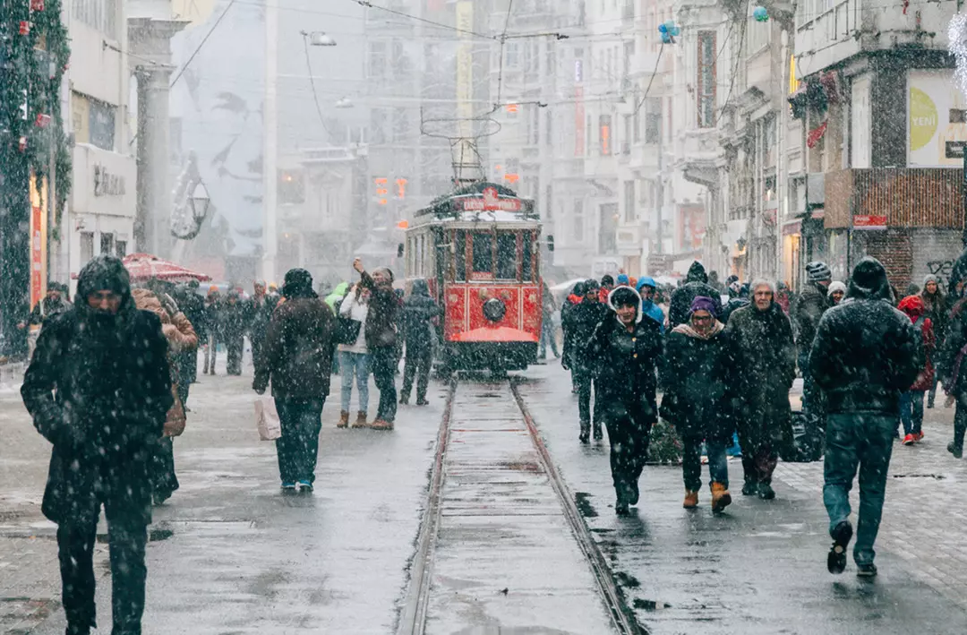 Trakya’da etkili olan kar yağışı İstanbul’a neden ulaşmıyor? Kar İstanbul’un