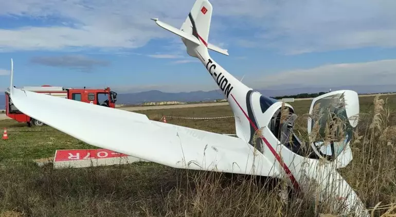  Bursa Yenişehir Havaalanı'ndan kalkış yapan eğitim uçağı, pisti terk