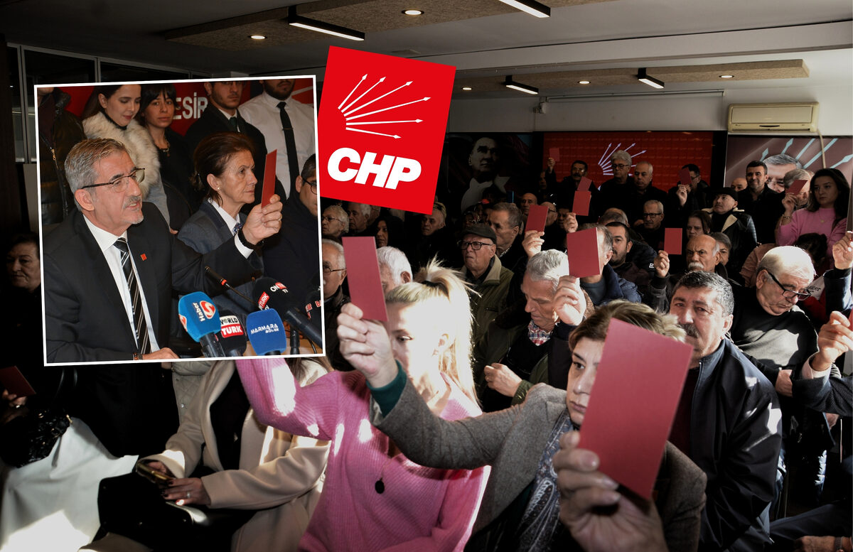 CHP Balıkesir İl Başkanı Erden Köybaşı, parti il başkanlığında düzenlediği