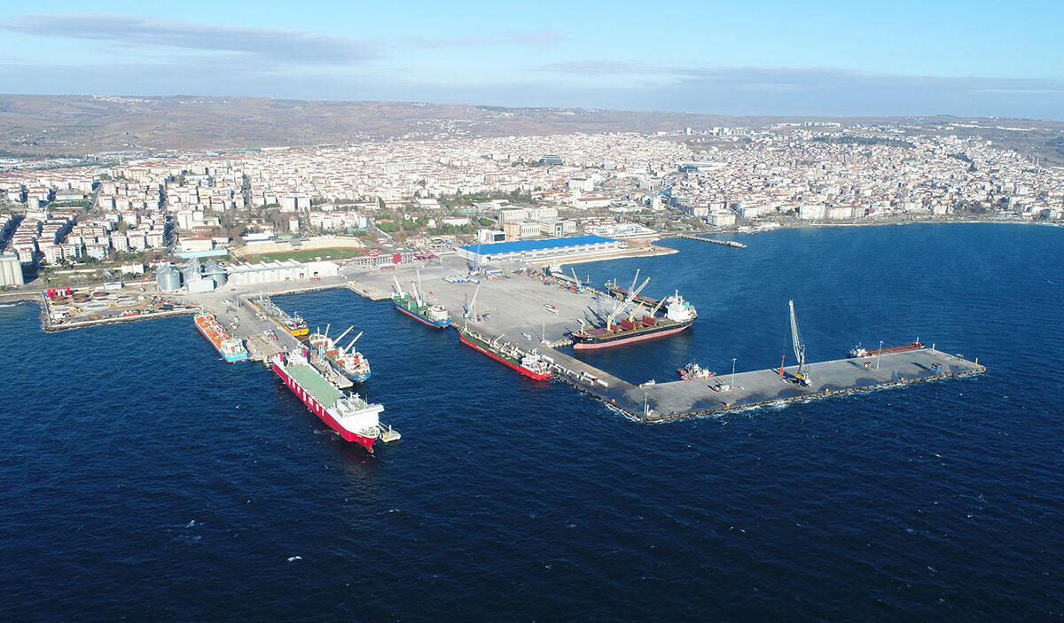 Marmara Adalar Belediye Başkanı Aydın Dinçer, sağlık hizmetlerine erişimi kolaylaştırmak