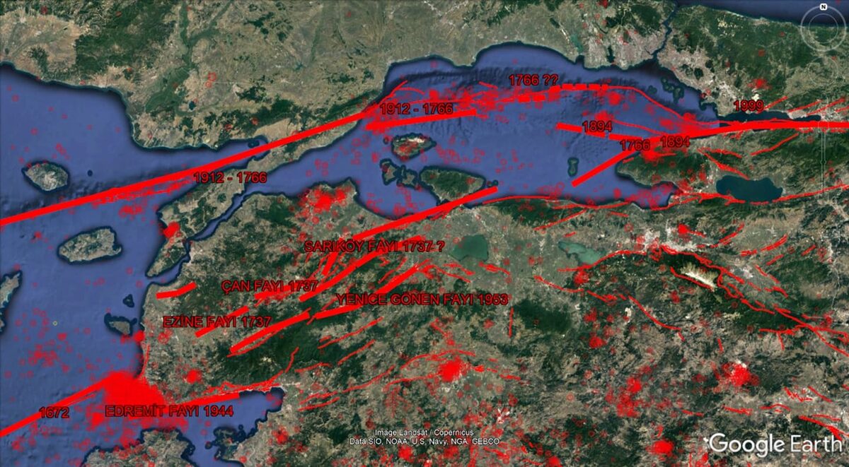 Balıkesir'in Edremit ilçesi, Türkiye'nin deprem riski en yüksek bölgelerinden birinde