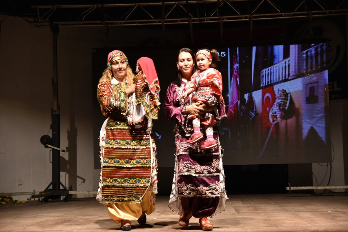 Gecmisten Gelecege Kaz Daglari Turkmen Gelinleri 4 - Marmara Bölge: Balıkesir Son Dakika Haberleri ile Hava Durumu