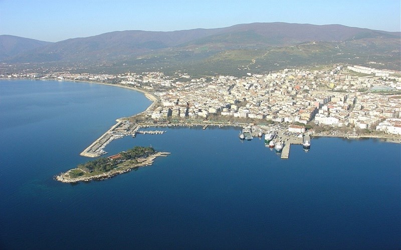 Erdek Belediye Başkanı Burhan Karışık ve Meclis Üyeleri, 10 Ocak