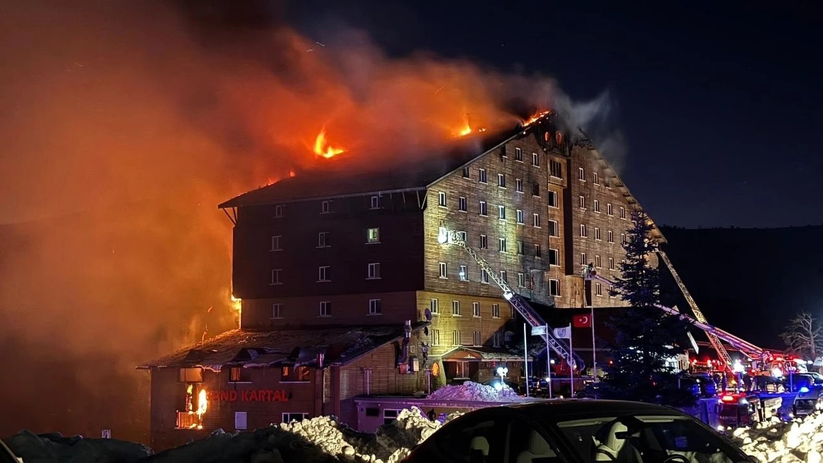 Bolu Kartalkaya’da bulunan Grand Kartal Otel’de çıkan yangında 76 kişi