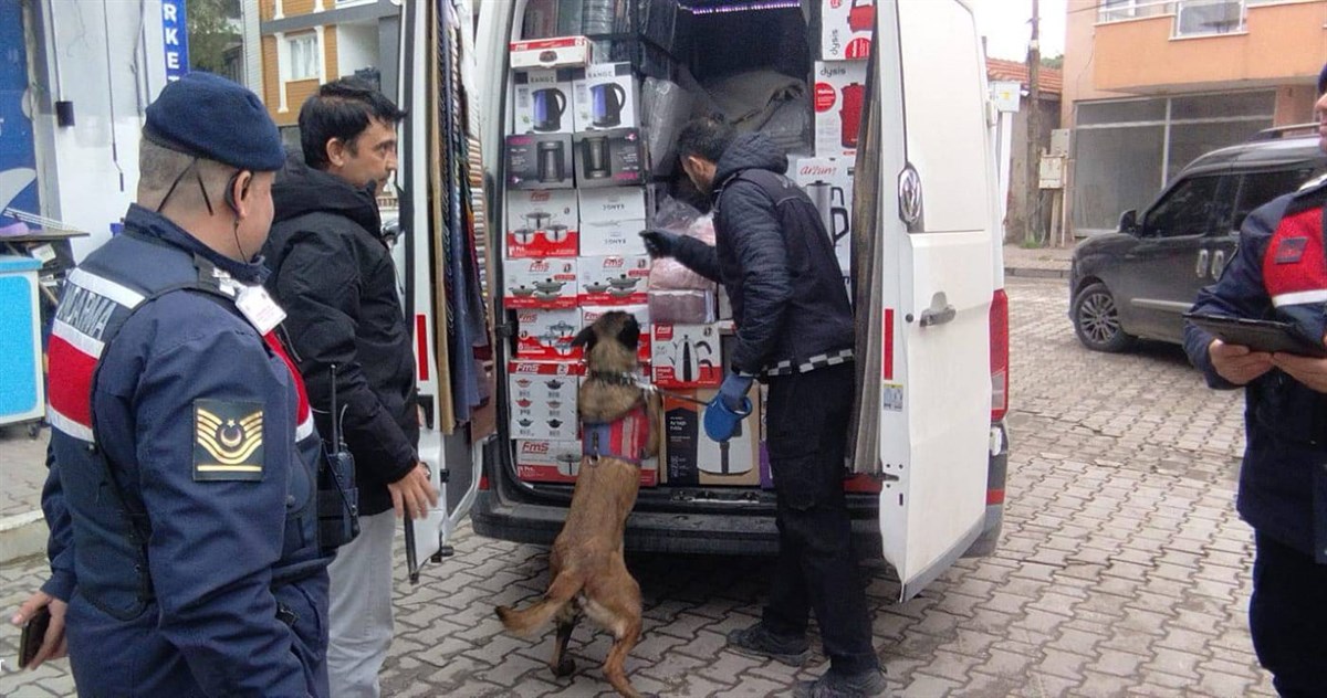 Balıkesir İl Jandarma Komutanlığı, suçların önlenmesi, azaltılması ve suçluların yakalanmasına