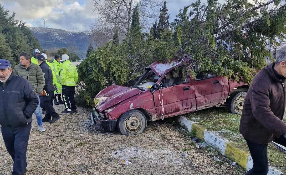 Balıkesir’in Erdek ilçesinde yaşanan olay adeta aksiyon filmlerini aratmadı! Çaldığı