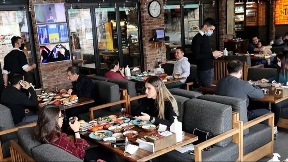 Son dönemde, artan enflasyon ve yükselen maliyetler nedeniyle kafe ve